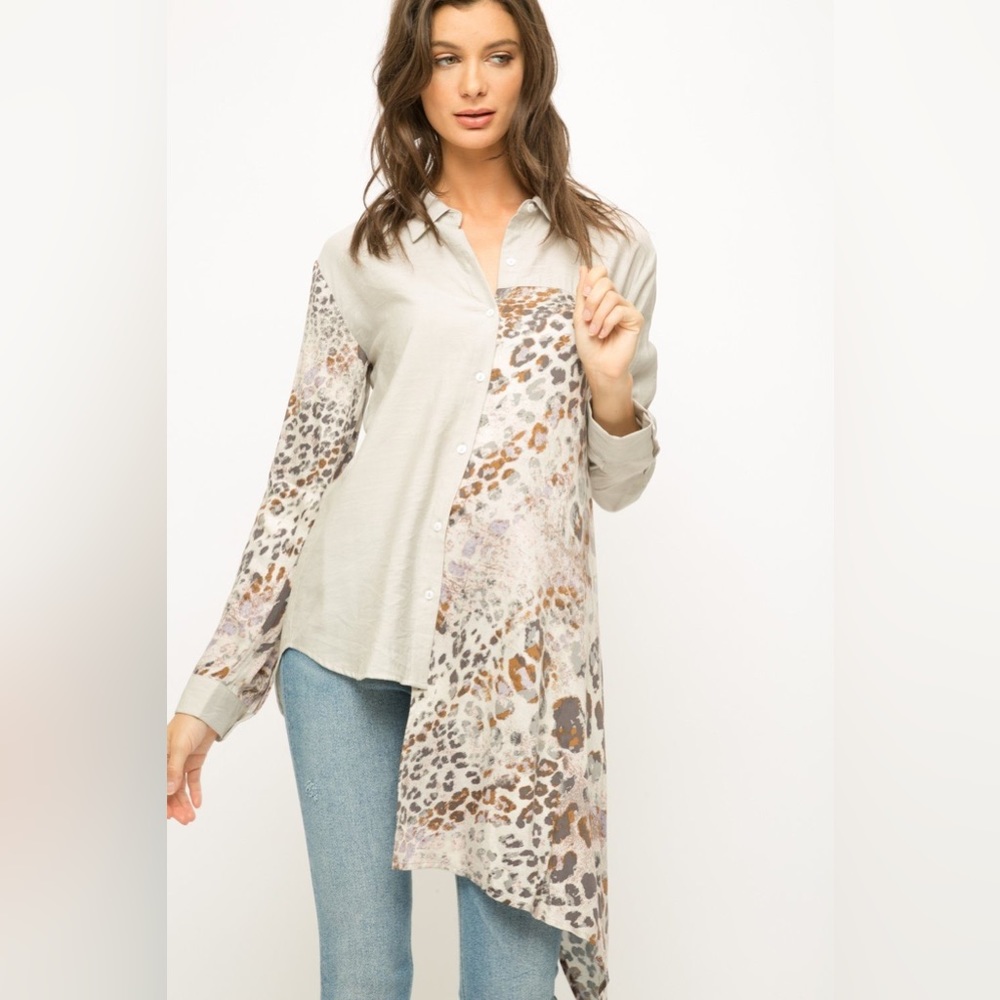Warm Grey Scarf Inset mixed shirt
